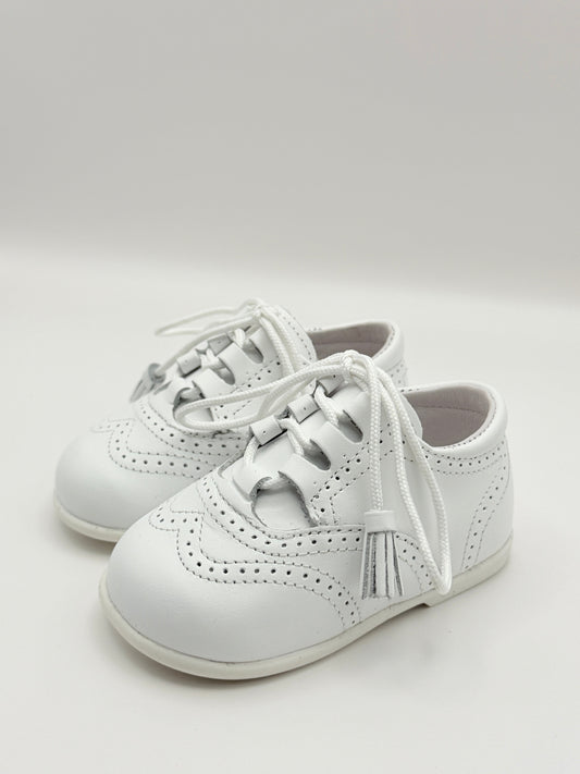 Lace-Up Shoes White