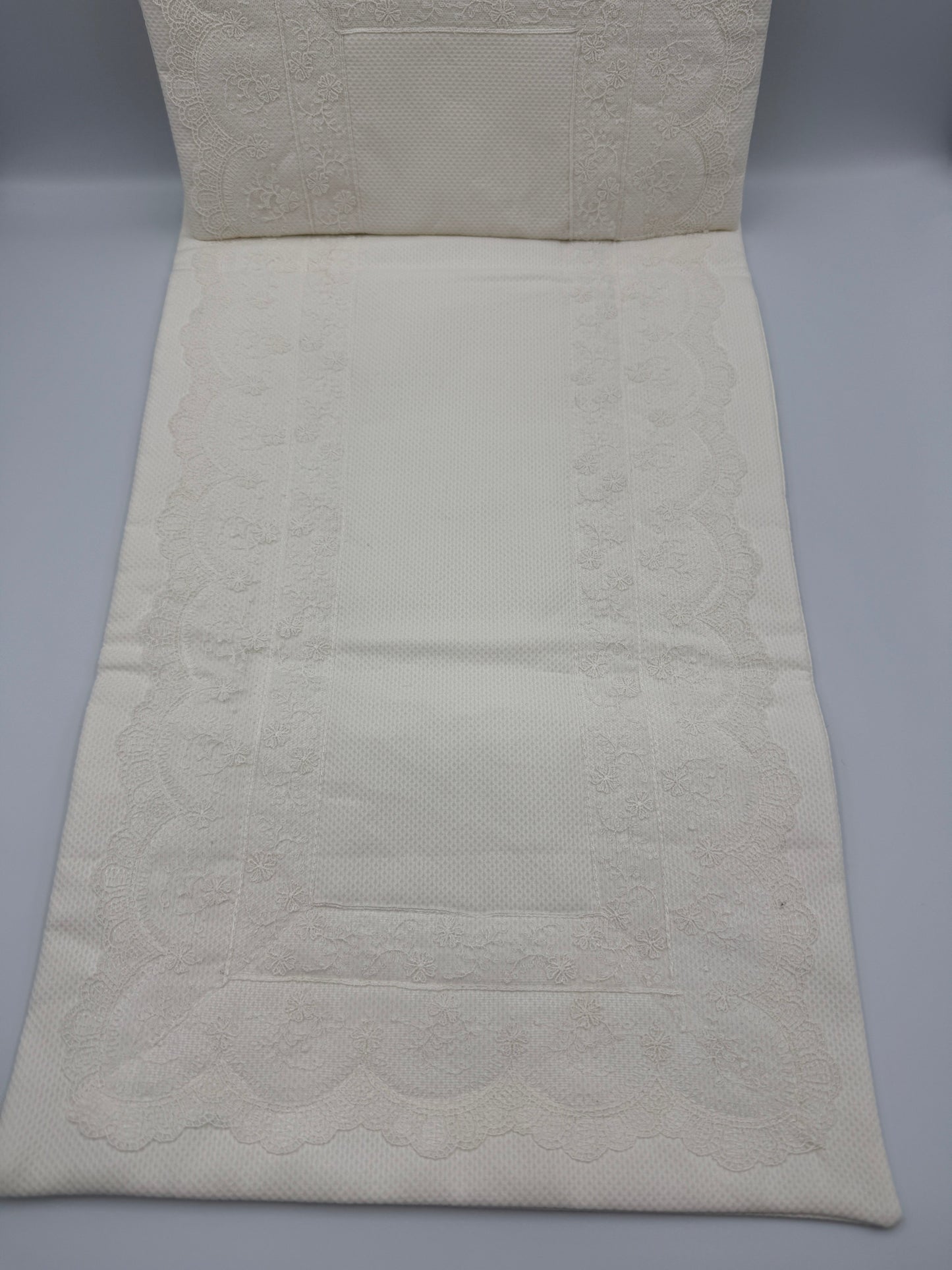 Bassinet Cover 'Beatriz'- Pillow & Liner