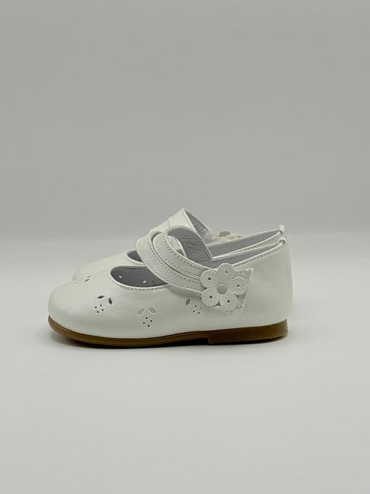 Mary Jane Flower Pearl