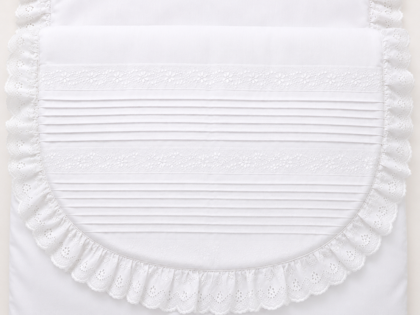 Baby Nest 'White Jareta'