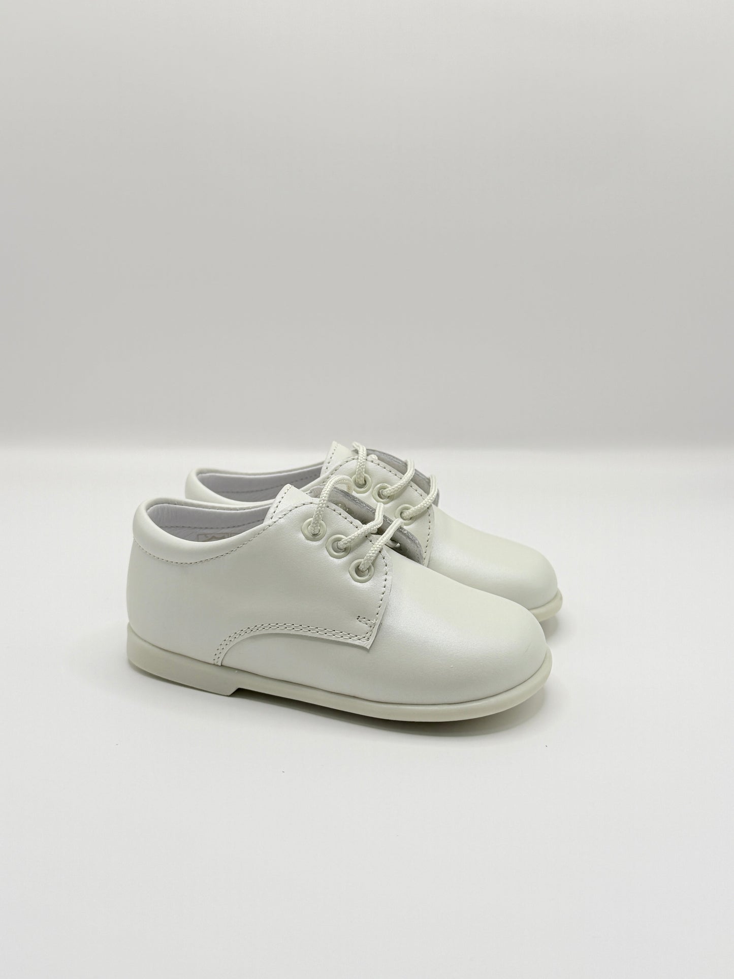 Blucher Nacar Ivory