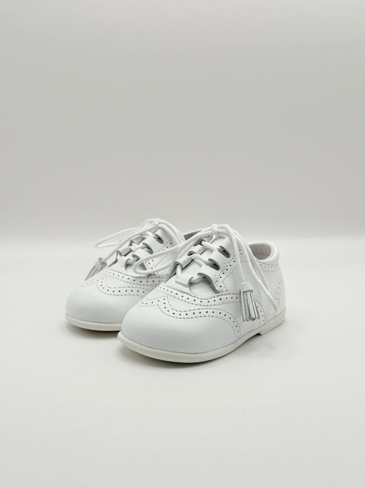 Lace-Up Shoes White