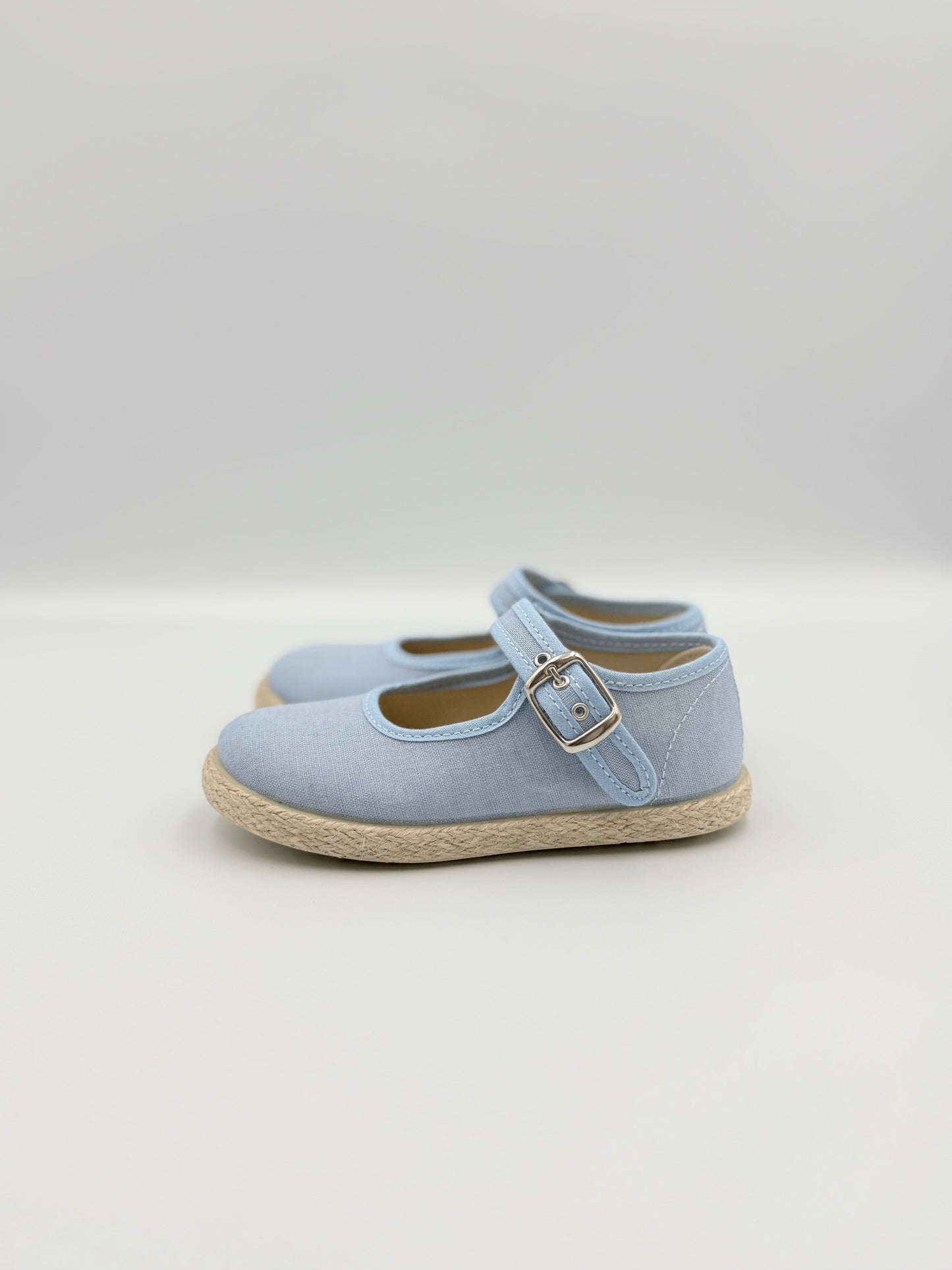 Mary Jane 'Linus Jute' Blue