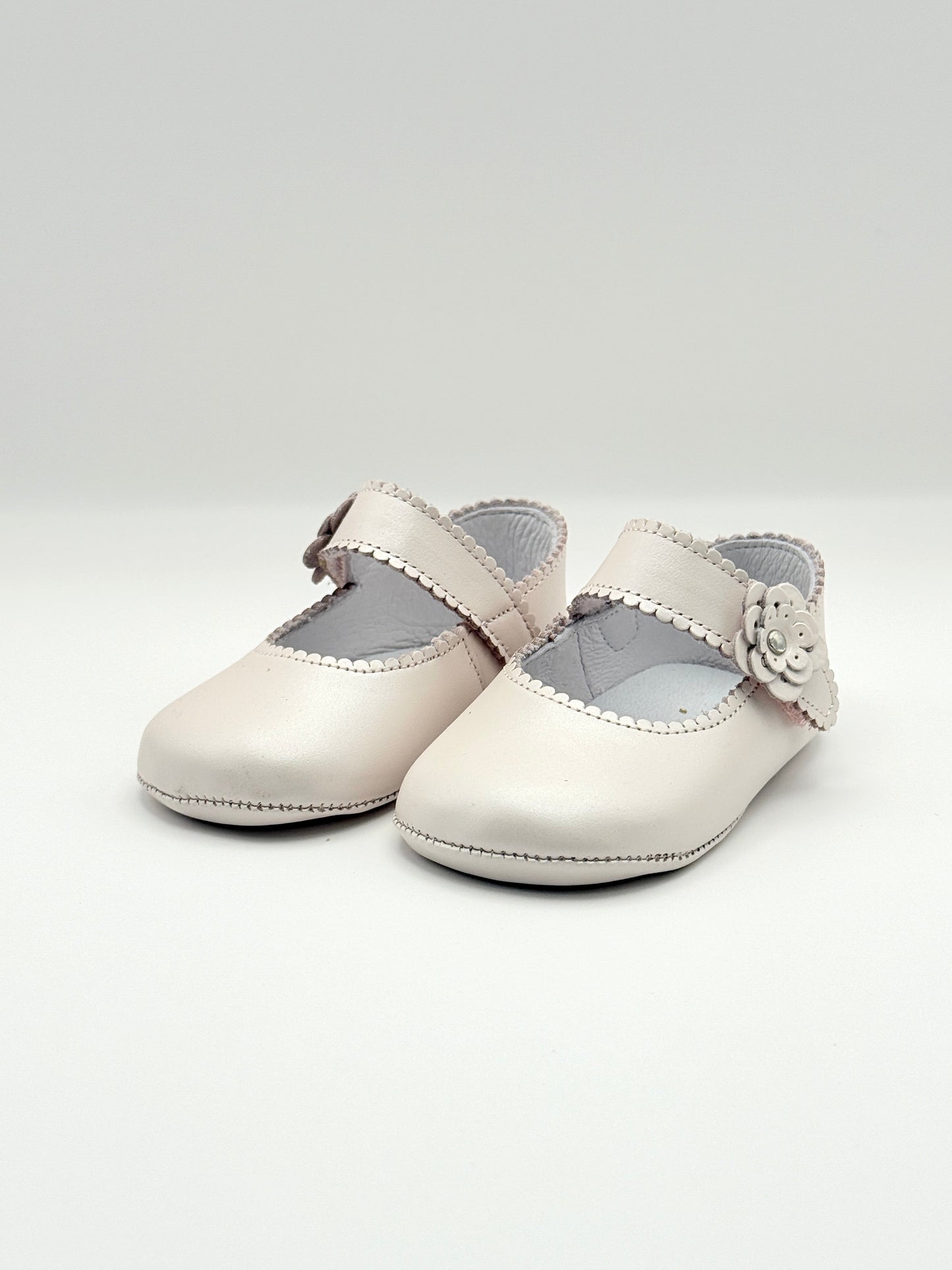 Crib Shoe Mary Jane Flor Pearl Pink