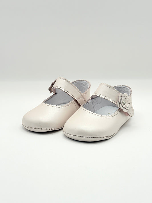 Crib Shoe Mary Jane Flor Pearl Pink