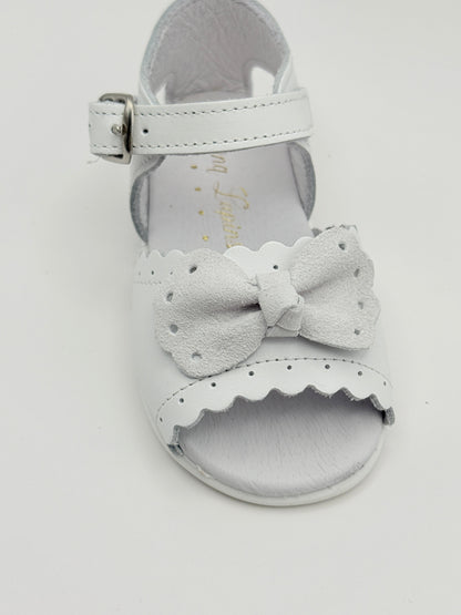 Sandal Scalloped Bow White