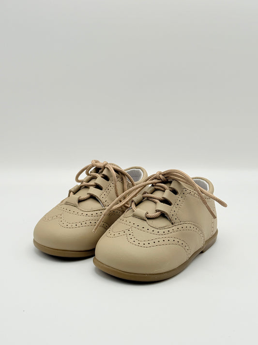 Lace-Up Shoes Taupe