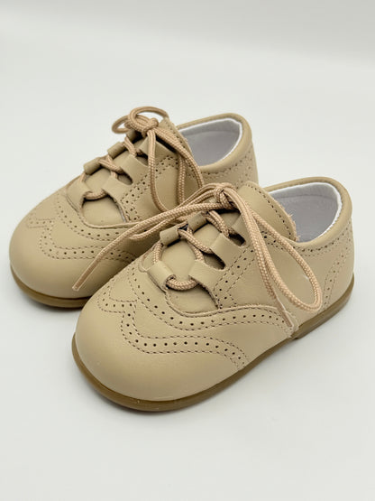 Lace-Up Shoes Taupe