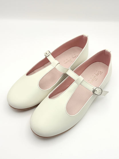 Mary Jane Leticia Porcelain
