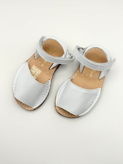Avarca White