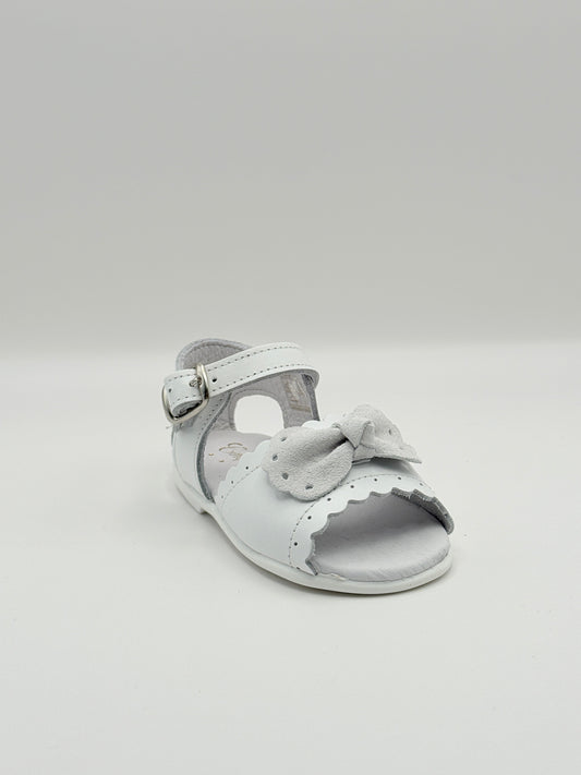 Sandal Scalloped Bow White