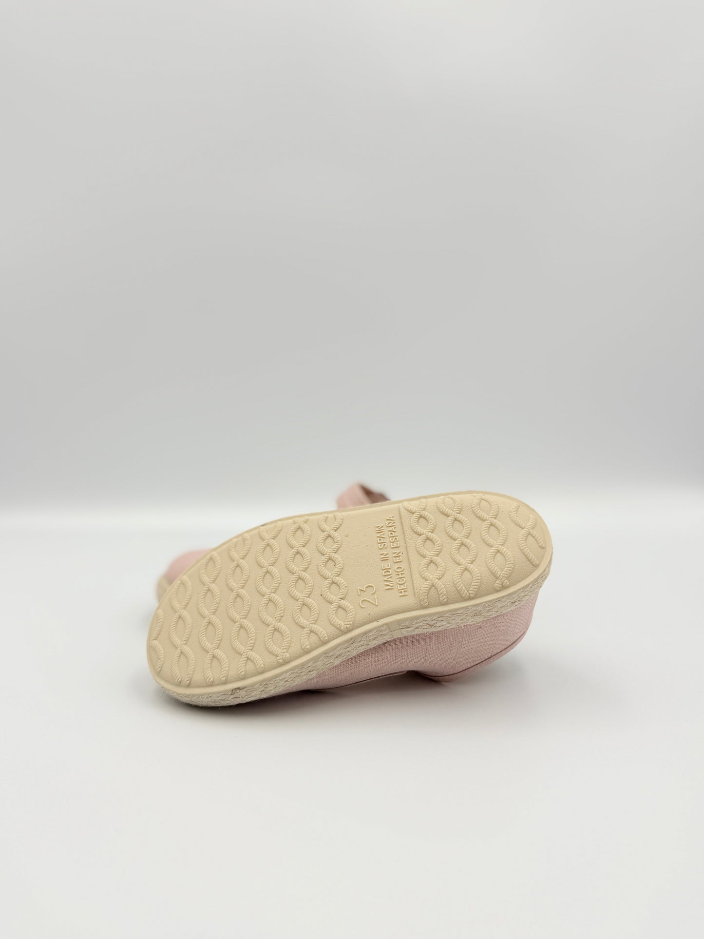 Mary Jane 'Linus Jute' Blush