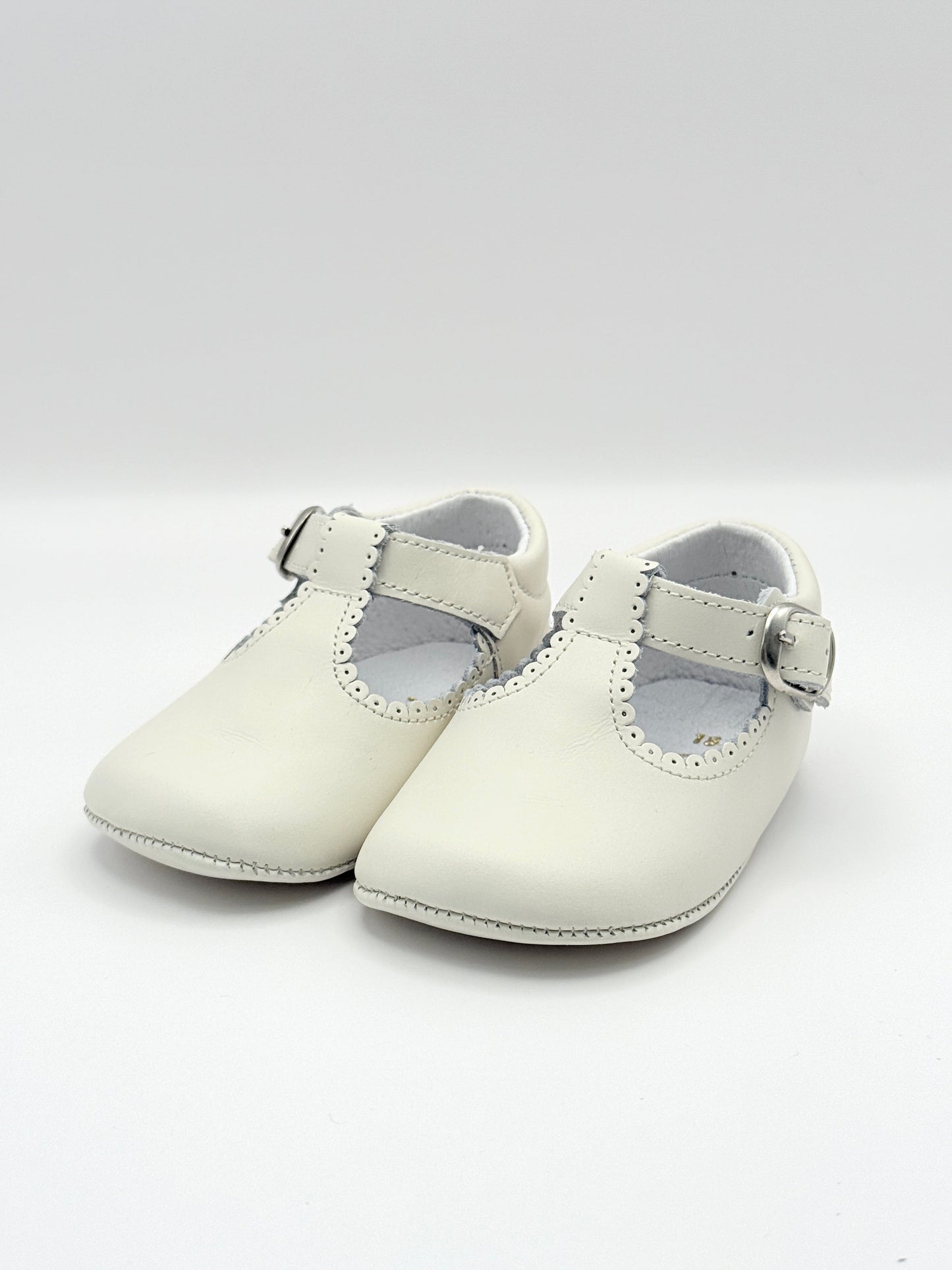 Crib Shoe T-Strap Napa Ivory