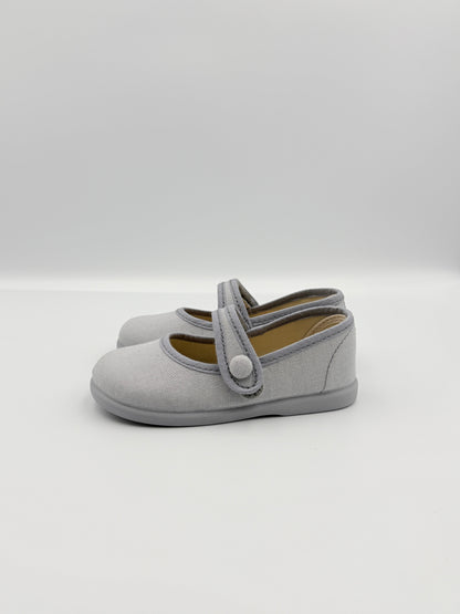 Mary Jane 'Linus Linen' Grey
