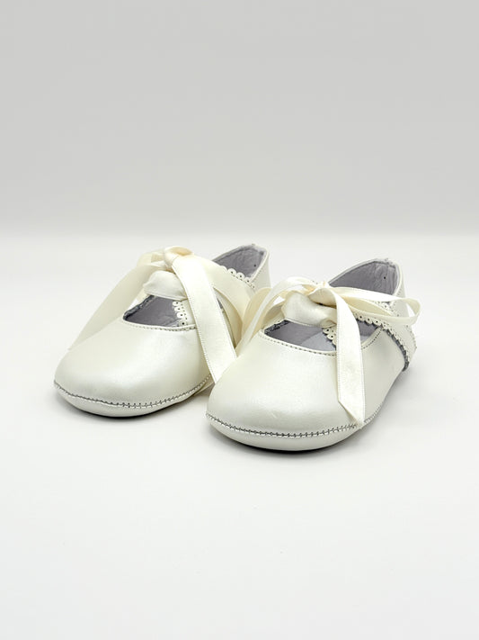 Crib Shoe Mary Jane Silk Ivory