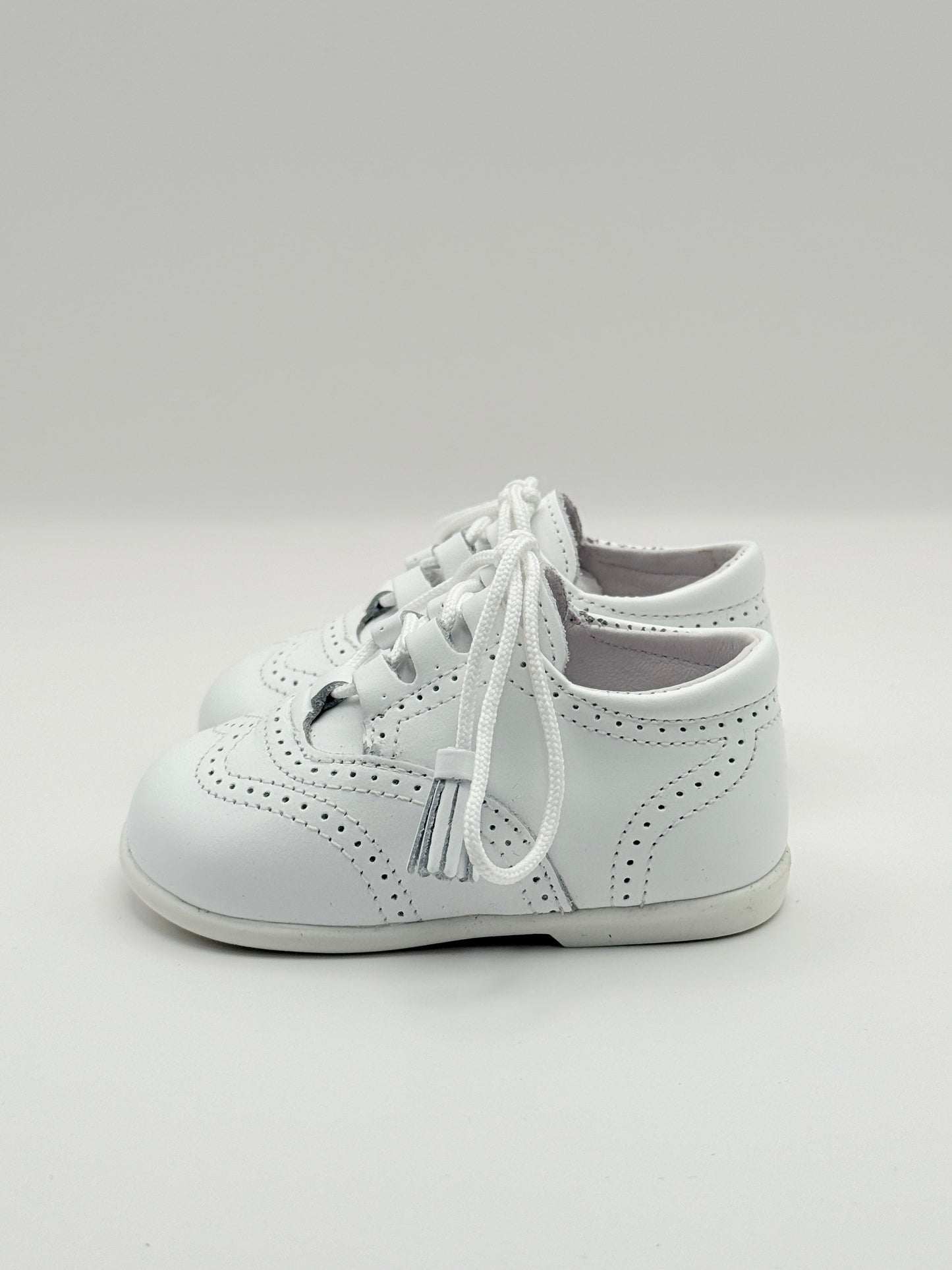Lace-Up Shoes White