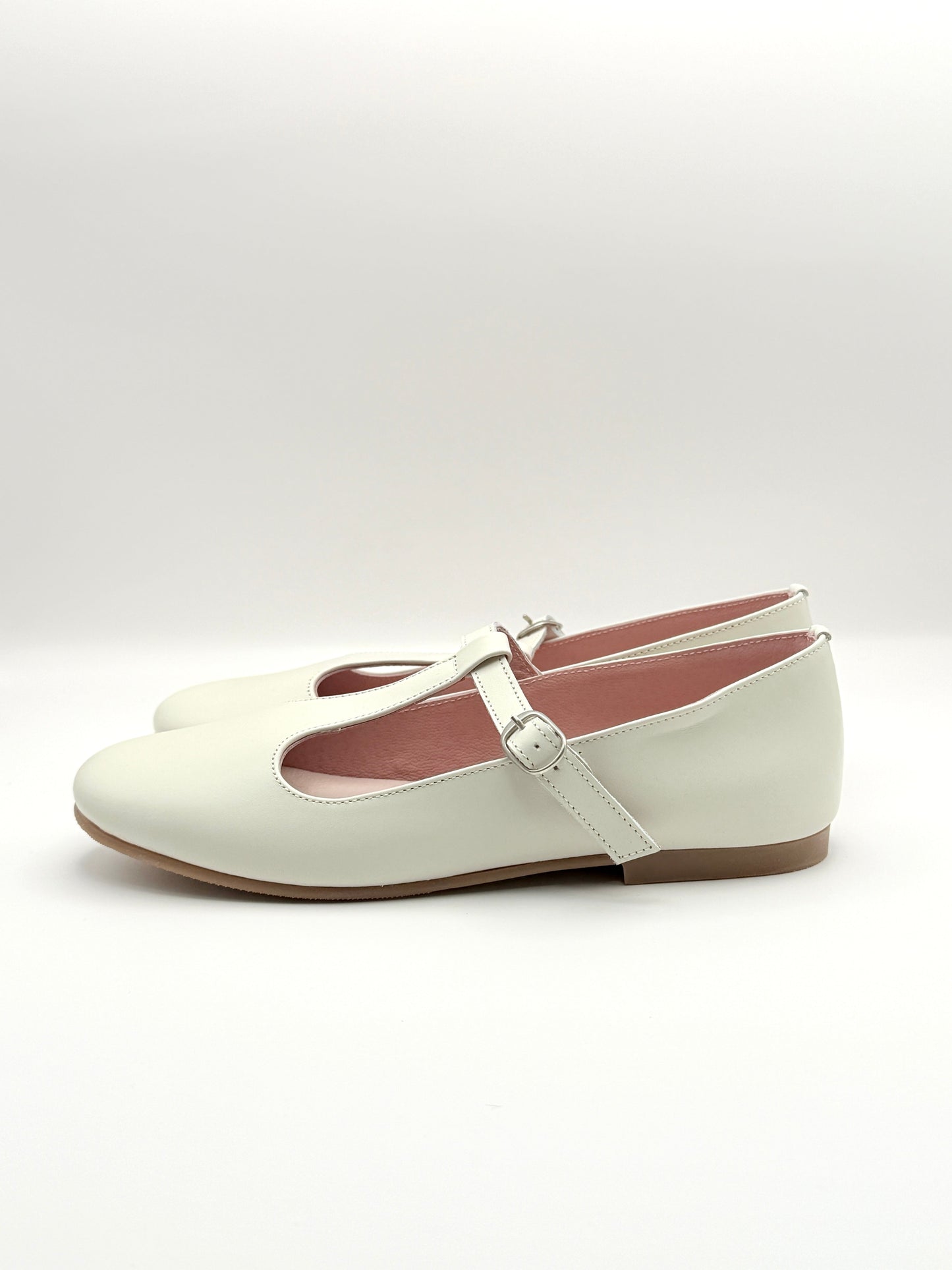 Mary Jane Leticia Porcelain