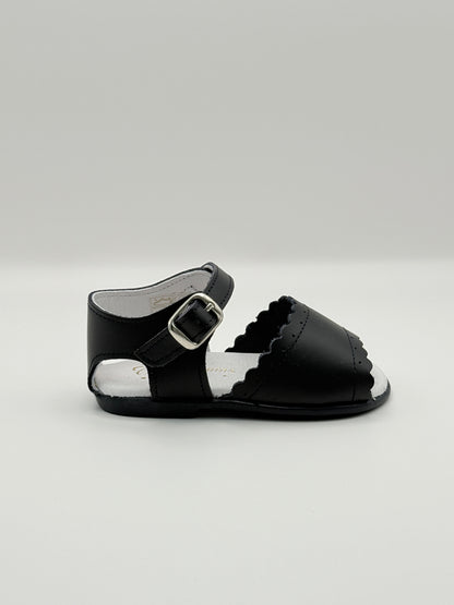 Sandal Scallop Navy