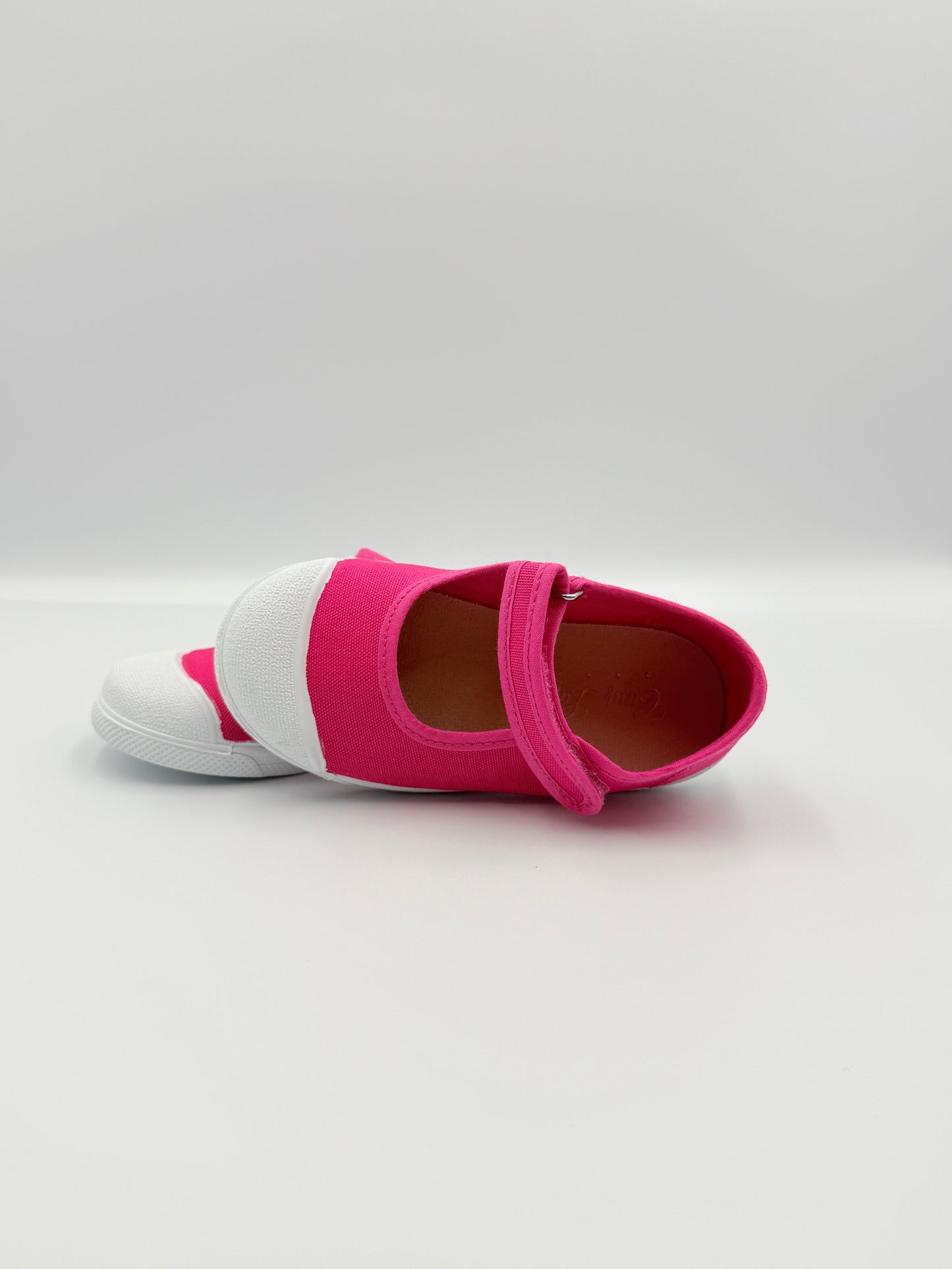 Mary Jane 'Cap Toe' Fuchsia