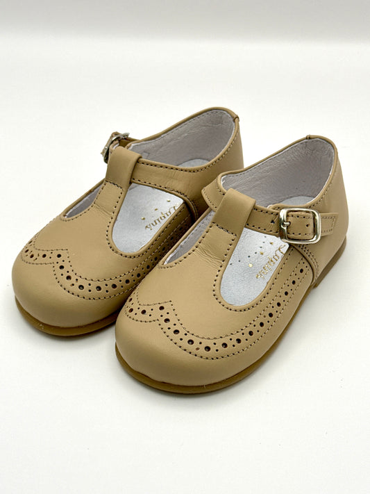 Oxford T-strap Sand