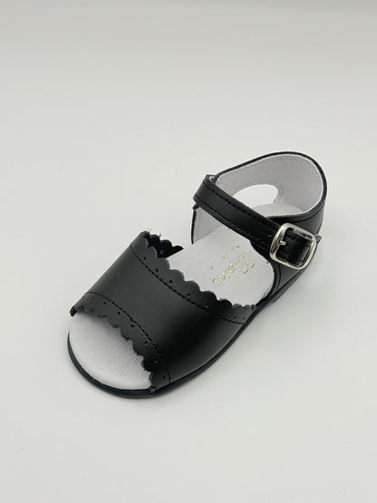 Sandal Scallop Navy