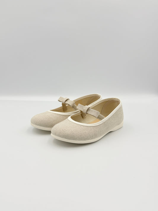 Mary Jane 'Bow' Sand