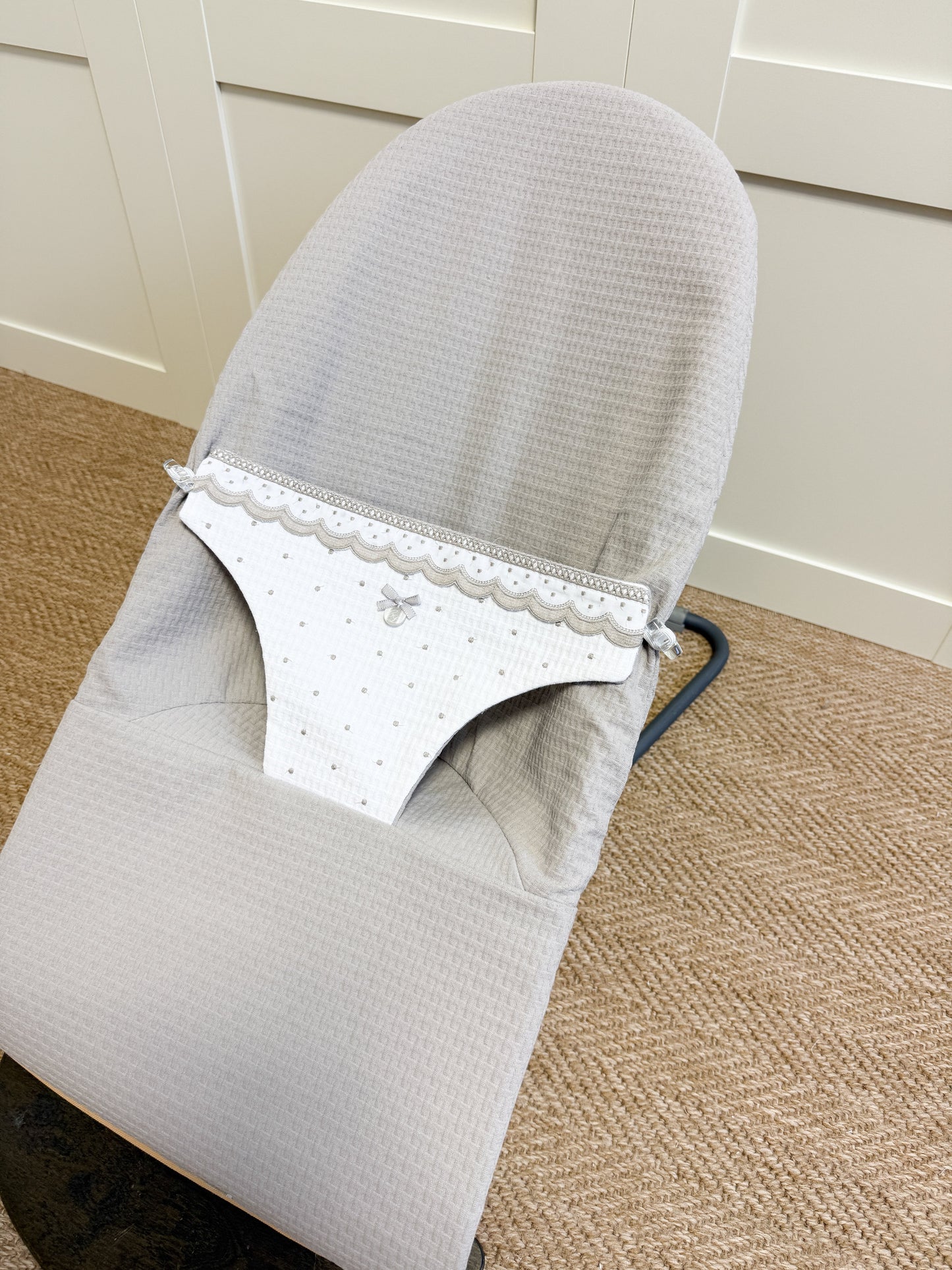 BabyBjorn Bouncer Cover Dots Grey
