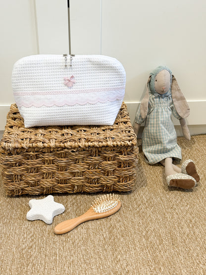 Toiletry Bag Dots