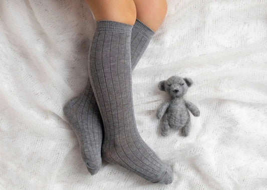 Cinq Lapins Ribbed Knee Socks
